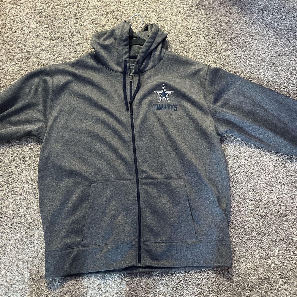 Size: XL Material: Polyester
